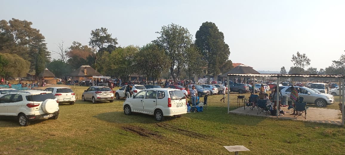 298FD9F5-2FEC-445B-87E7-3F0F7EB78461